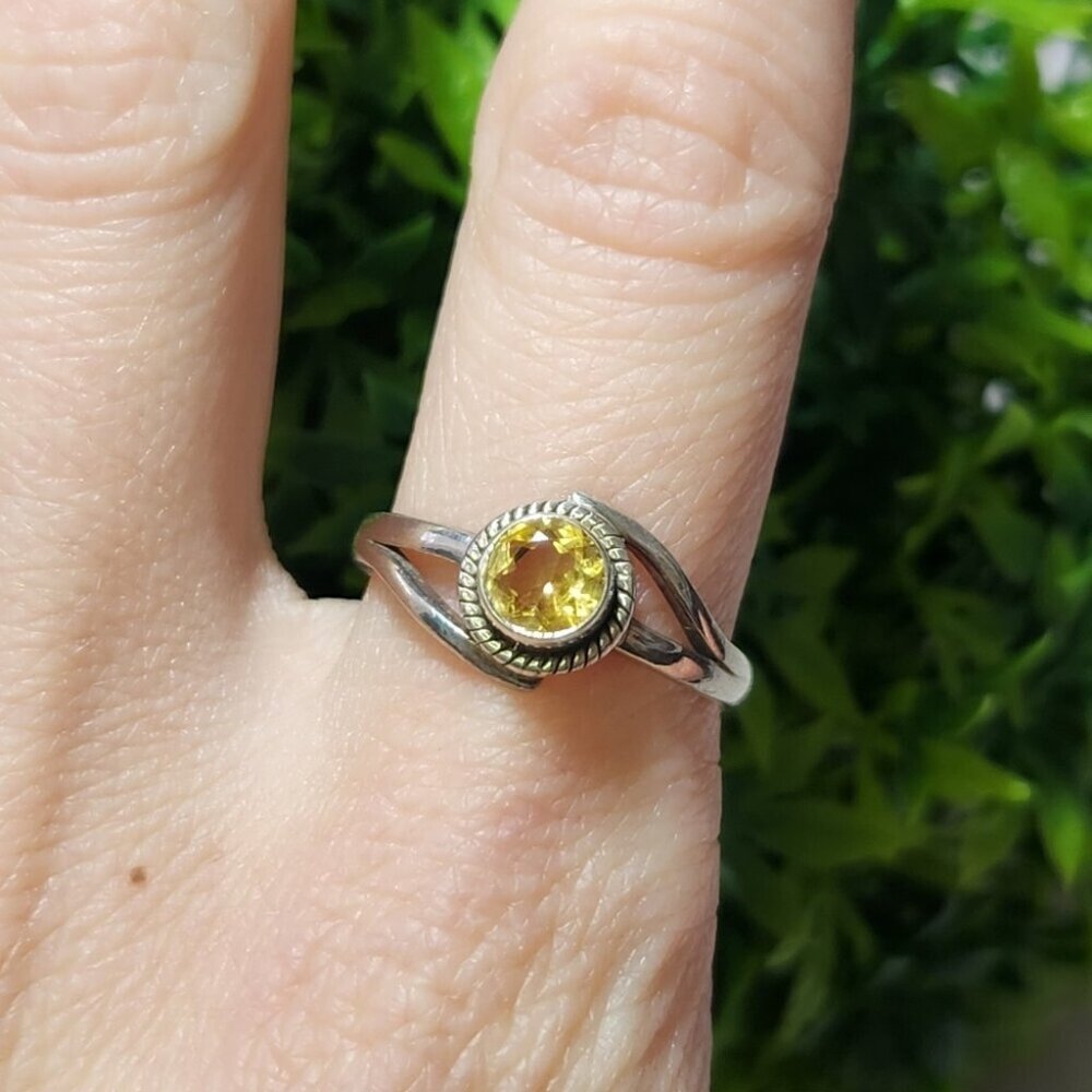 925 Sterling Silver Yellow Citrine Ring